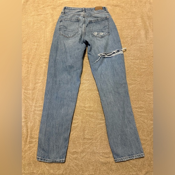 Women’s American Eagle Jeans - Picture 7 of 8